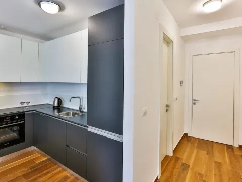 Rent, two bedroom apartment, 132m², Centar, Budva - image 6