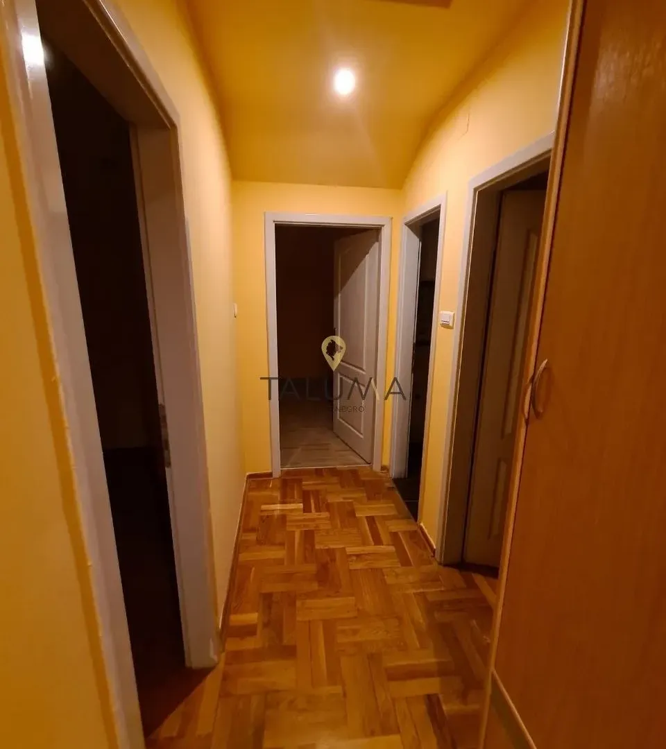 Prodaja, trosoban stan, 110m², Zagorič, Podgorica