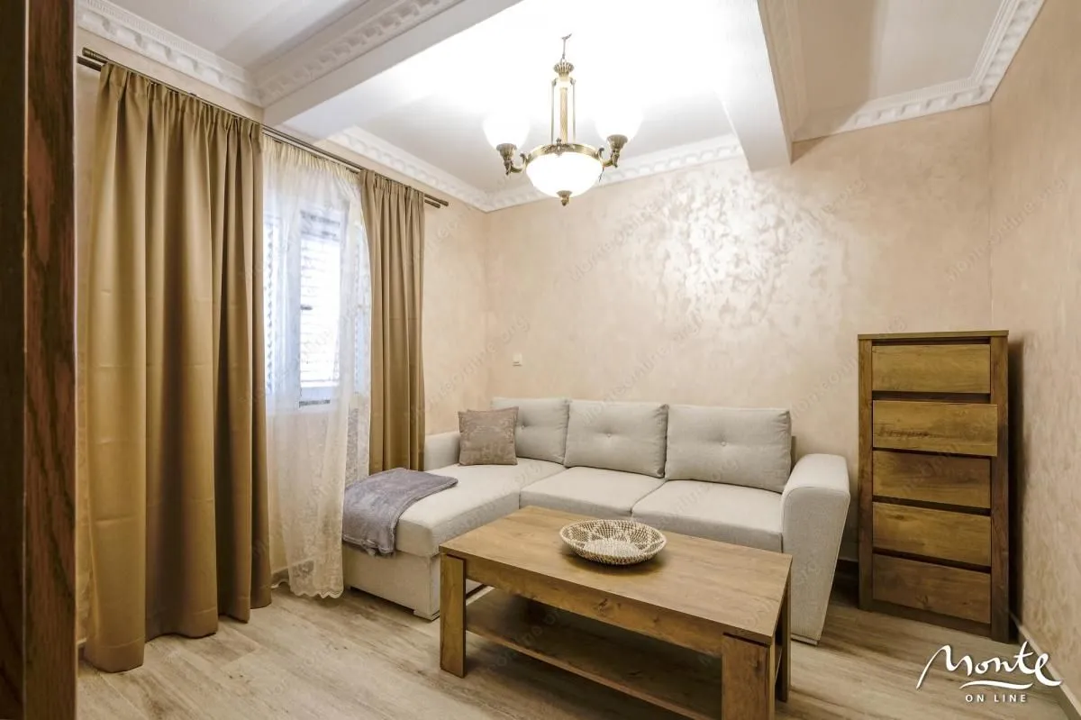 Prodaja, kuća, 204m², Herceg Novi, Crna Gora