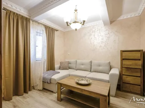 Prodaja, kuća, 204m², Herceg Novi, Crna Gora - image 9