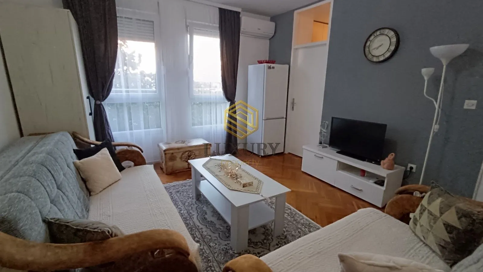 Rent, studio apartment, 25m², Stari Aerodrom, Podgorica