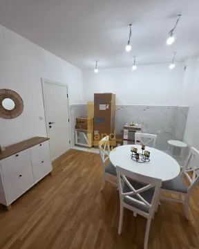 Prodaja, jednosoban stan, 47m², Zabjelo, Podgorica - image 2