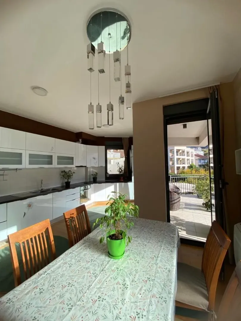 Rent, two bedroom apartment, 75m², Seljanovo, Tivat