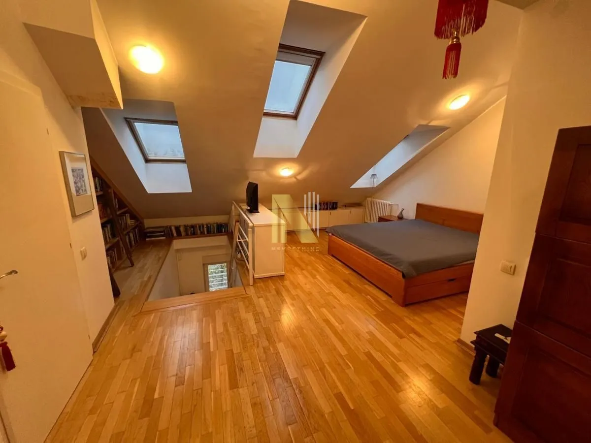 Prodaja, dvosoban stan, 89m², Stari grad, Novi Sad