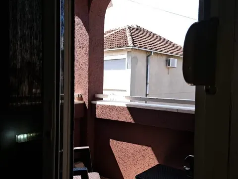 Rent, one bedroom apartment, 45m², Dalmatinska ulica, Podgorica - image 7