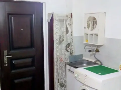 Rent, studio apartment, 12m², Kanarevo Brdo, Beograd - image 5