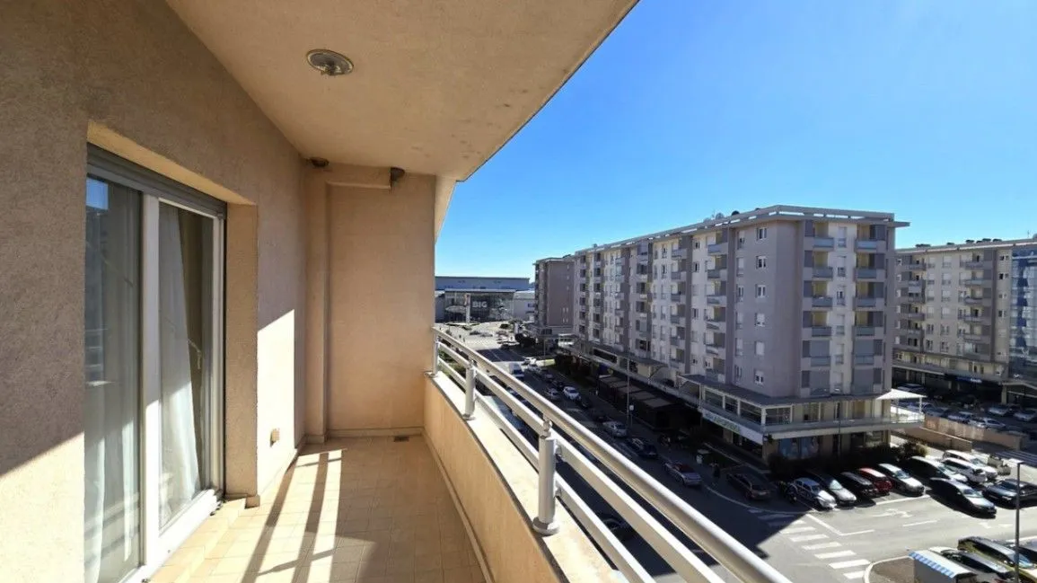 Prodaja, dvosoban stan, 96m², City Kvart, Podgorica