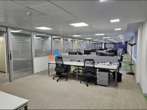 Rent, office space, 300m², Stari Grad, Beograd - image 12