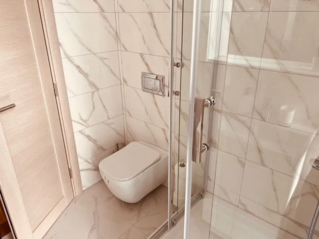 Izdavanje, jednosoban stan, 50m², Kalimanj, Tivat