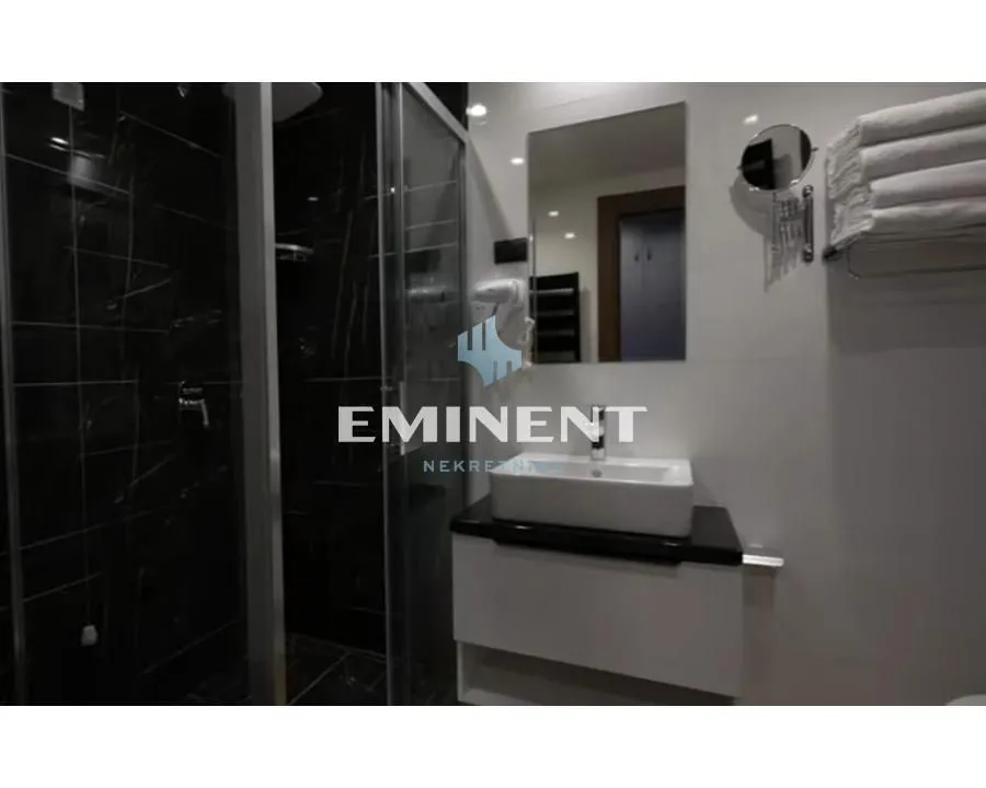 Prodaja, trosoban stan, 60m², Centar, Zlatibor