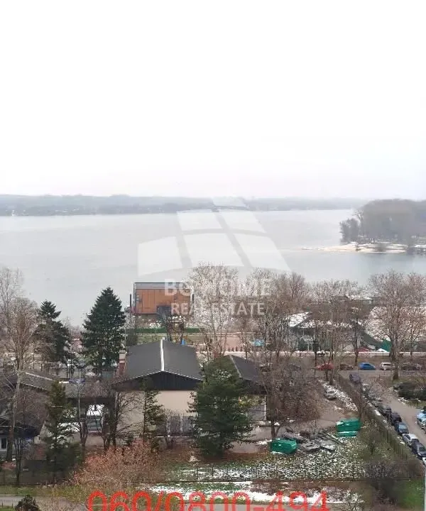 Izdavanje, trosoban stan, 78m², Zemun Kej, Zemun Sve Podlokacije