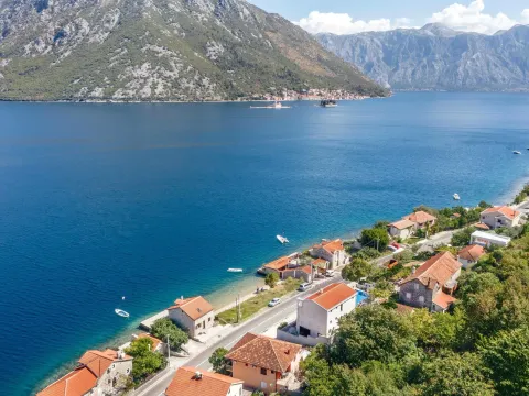 Sale, house, 300m², Kostanjica, Kotor - image 24