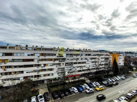 Izdavanje, trosoban stan, 90m², Preko Morače, Podgorica - image 8