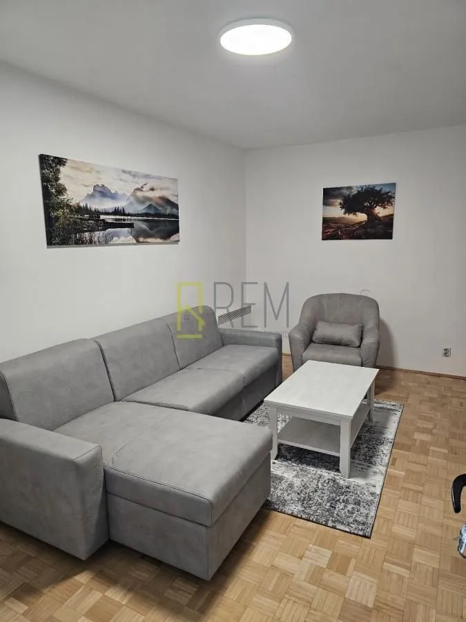 Rent, one bedroom apartment, 49m², Podgorica, Crna Gora