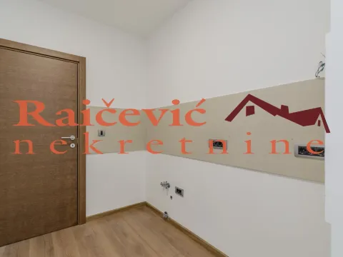 Sale, two bedroom apartment, 70m², Filmski Grad, Beograd - image 10