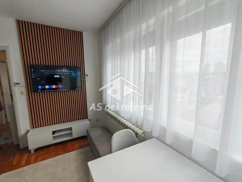 Izdavanje, stan, 40m², Denkova Basta, Zvezdara Sve Podlokacije