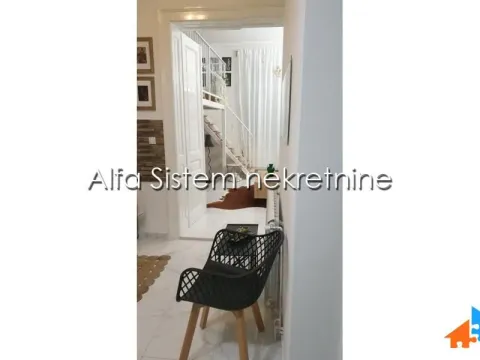 Izdavanje, stan, 40m², Stari Grad, Beograd - image 13