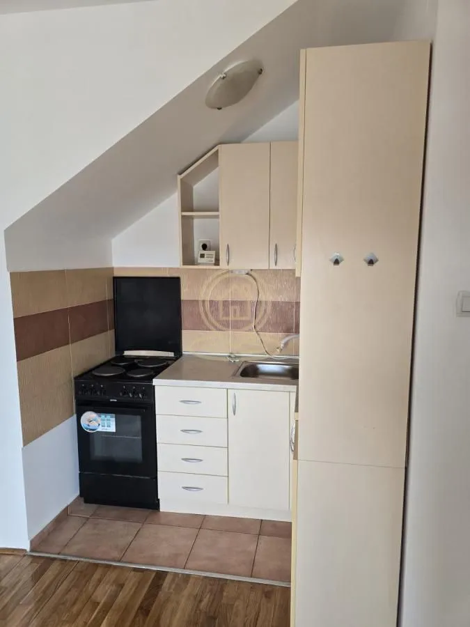 Prodaja, četvorosoban stan, 96m², Bulevar Evrope, Novi Sad Sve Podlokacije
