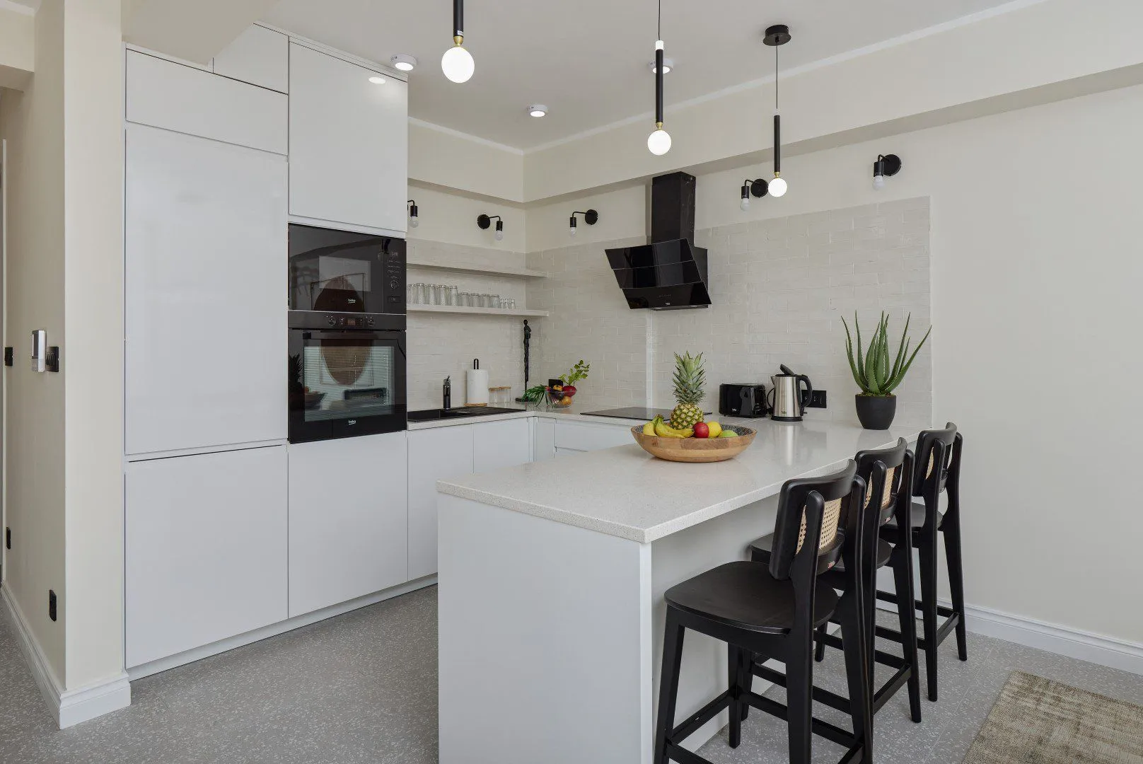 Prodaja, trosoban stan, 98m², Donja Lastva, Tivat