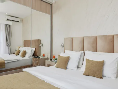 Prodaja, kuća, 233m², Kotor, Crna Gora - image 18