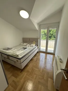 Rent, two bedroom apartment, 70m², Momišići, Podgorica - image 10
