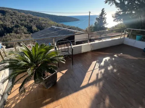 Prodaja, kuća, 210m², Kruče, Ulcinj - image 2