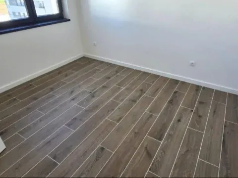 Izdavanje, dvosoban stan, 50m², Telep, Novi Sad Sve Podlokacije - image 3