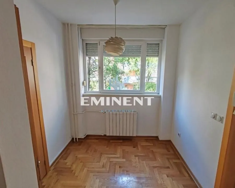 Izdavanje, trosoban stan, 75m², Novi Beograd Blok 29, Novi Beograd Sve Podlokacije