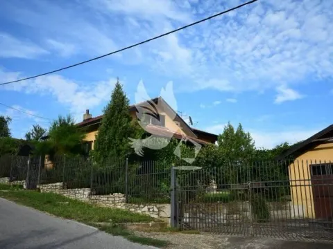 Prodaja, kuća, 246m², Mladenovac, Beograd - image 9