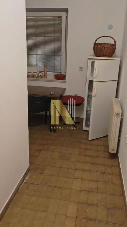 Izdavanje, jednosoban stan, 46m², Podbara, Novi Sad Sve Podlokacije