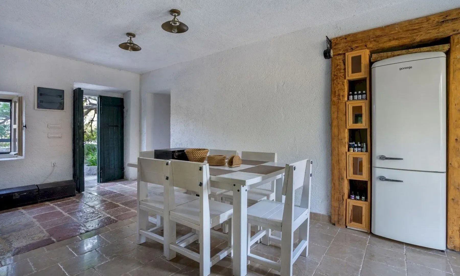 Sale, house, 200m², Reževići, Budva