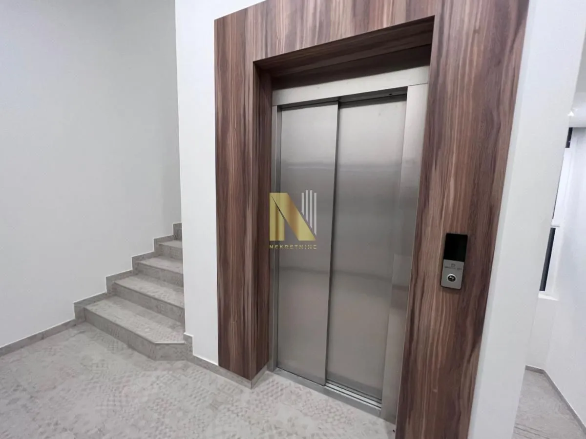 Rent, office space, 1867m², Telep, Novi Sad Sve Podlokacije