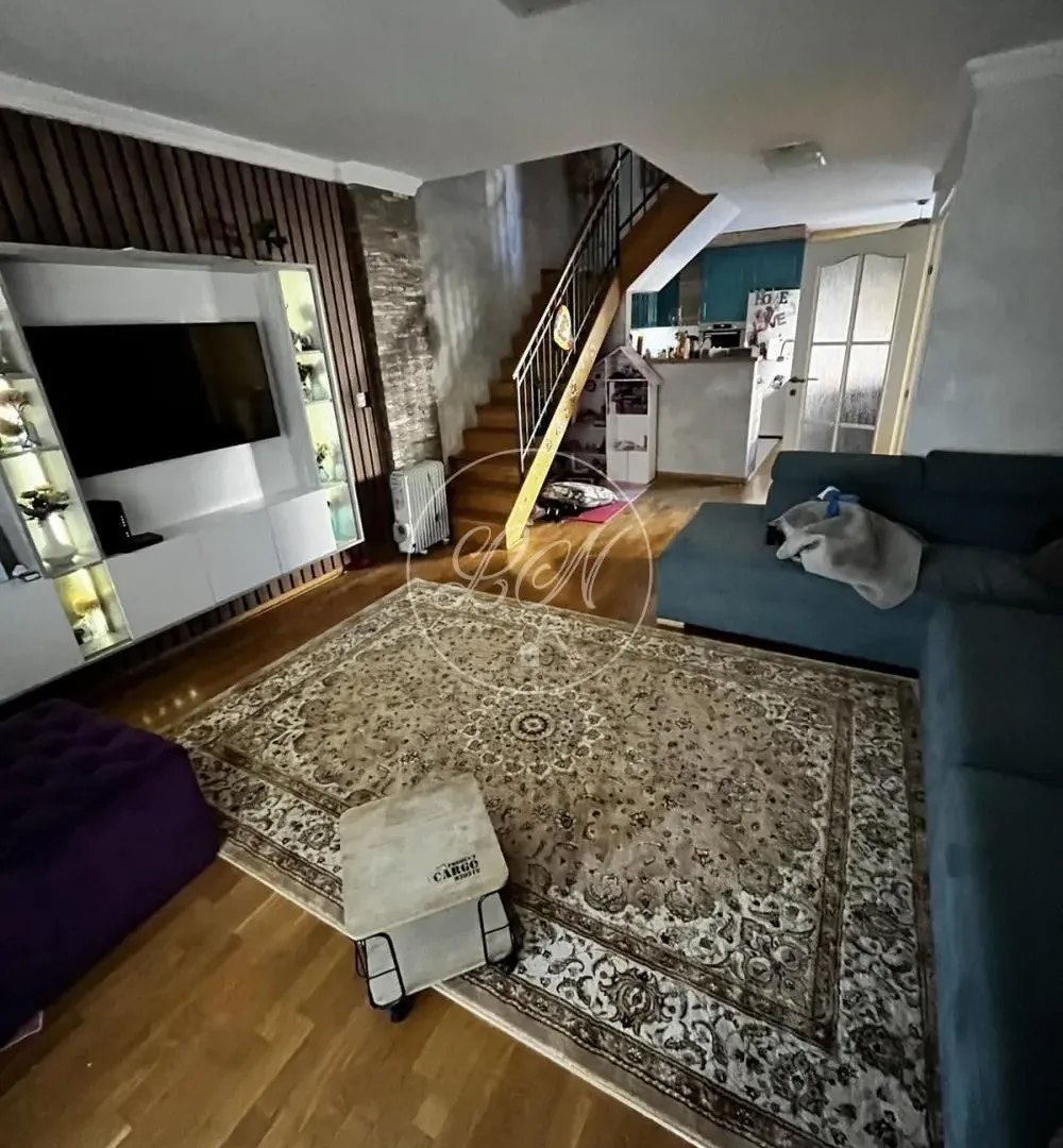 Prodaja, stan, 139m², Batajnica, Beograd