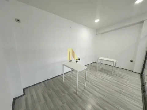 Rent, office space, 235m², Salajka, Novi Sad Sve Podlokacije - image 5