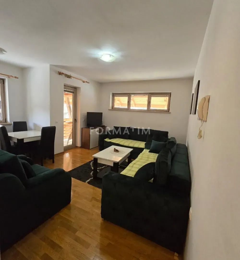 Izdavanje, jednosoban stan, 40m², Centar, Zlatibor