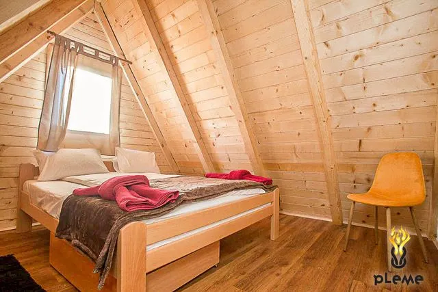 Prodaja, trosoban stan, 53m², Žabljak, Crna Gora