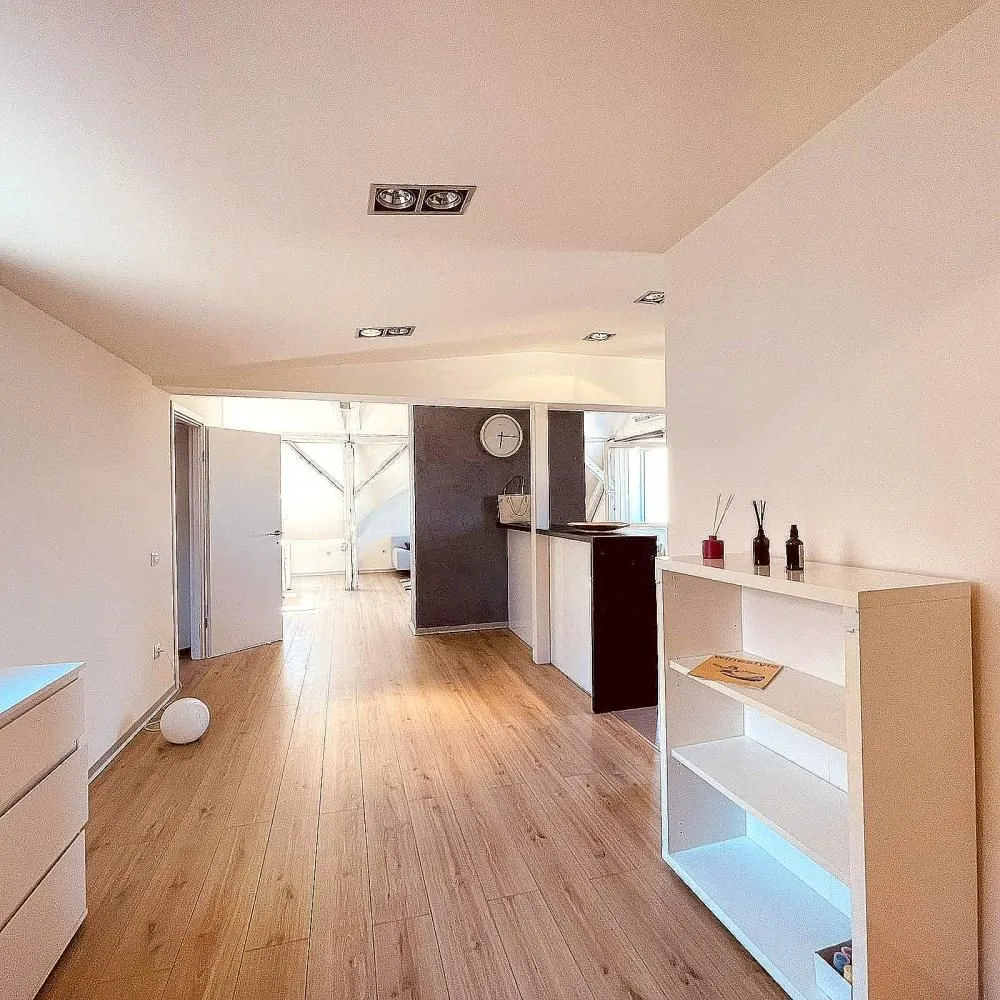 Rent, three bedroom apartment, 93m², Stari Grad, Beograd