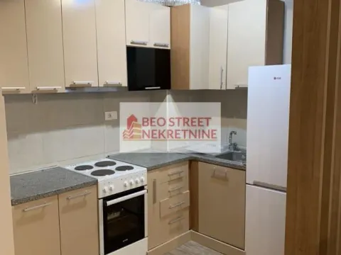 Izdavanje, dvosoban stan, 60m², Zeleno Brdo, Zvezdara Sve Podlokacije - image 2