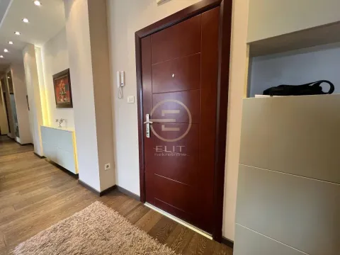 Izdavanje, trosoban stan, 88m², Sajmište, Novi Sad - image 8