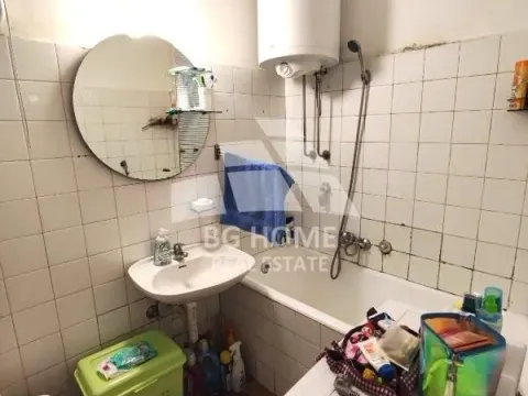 Izdavanje, jednosoban stan, 48m², Vračar Sve Podlokacije, Beograd - image 12
