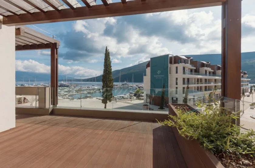 Sale, three bedroom apartment, 156m², Portonovi, Herceg Novi