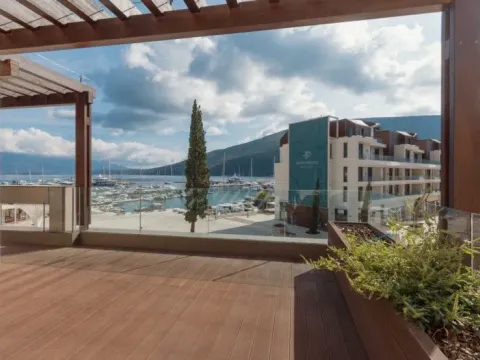 Prodaja, trosoban stan, 156m², Portonovi, Herceg Novi - image 2