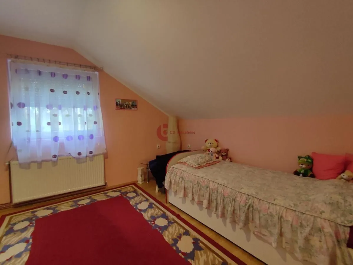 Prodaja, kuća, 224m², Dudova Šuma, Subotica