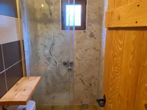 Prodaja, ugostiteljski objekat, 300m², Kolašin, Crna Gora - image 12