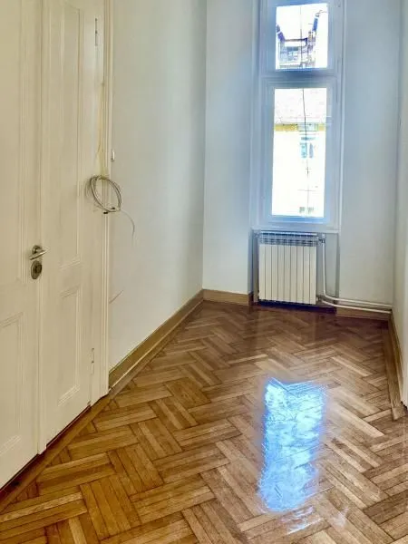 Rent, apartment, 238m², Stari Grad, Beograd