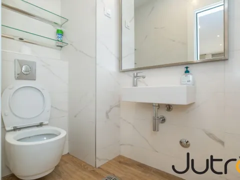 Rent, two bedroom apartment, 74m², Momišići, Podgorica - image 11