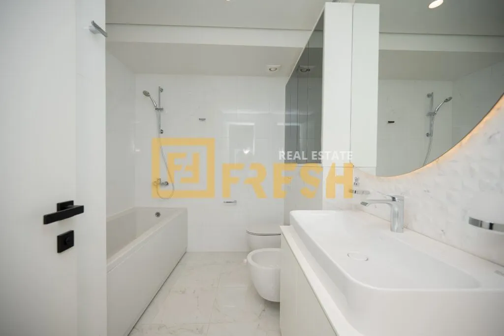 Sale, three bedroom apartment, 135m², Master Kvart, Podgorica