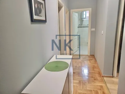 Izdavanje, kuća, 120m², Tološi, Podgorica - image 12