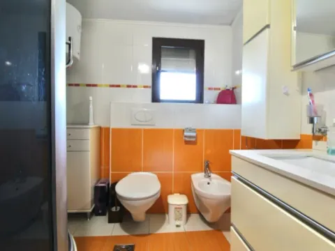 Izdavanje, dvosoban stan, 80m², Čeluga, Bar - image 8