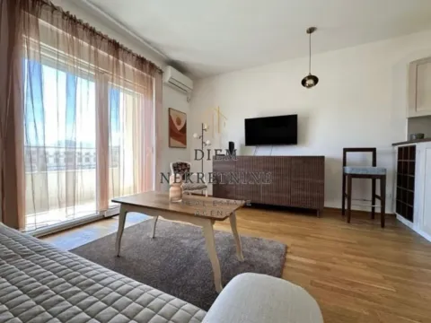 Izdavanje, stan, 33m², City Kvart, Podgorica - image 3
